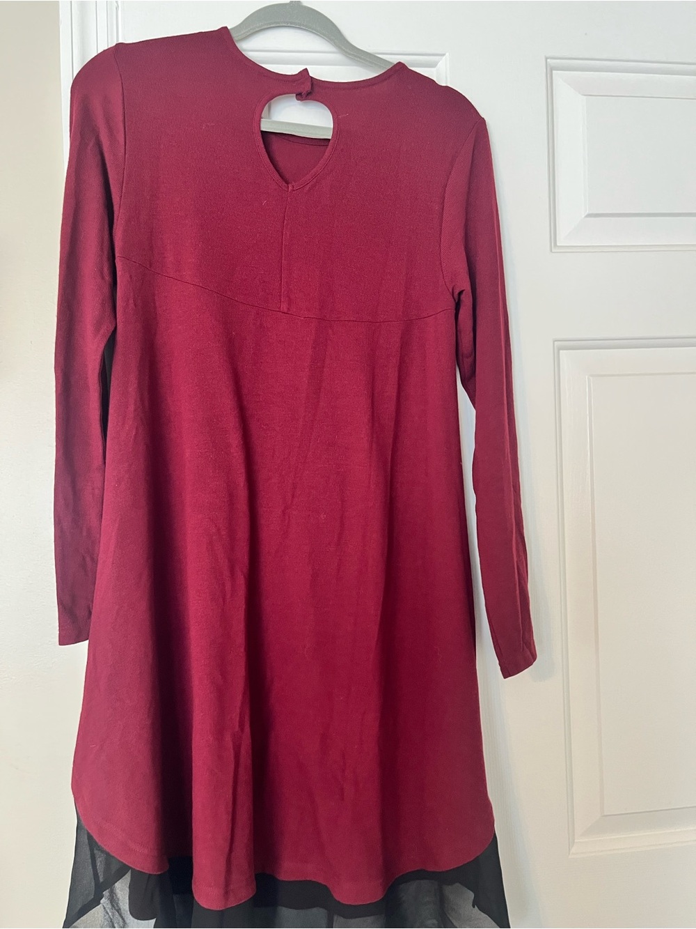 Patrizia Luca NWT Burgundy Long Sleeve Tunic with Heart Keyhole